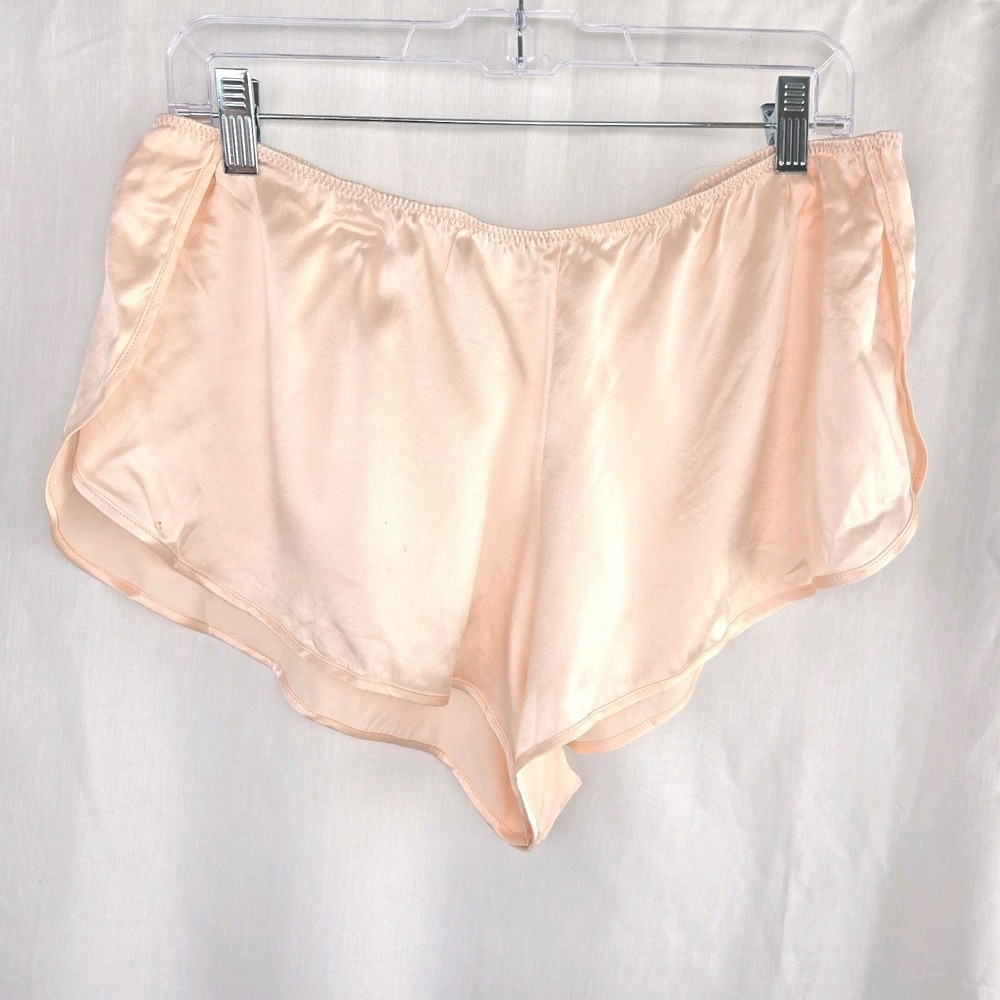Naked Princess Womens Pink 100% Silk Sleep Shorts Lila Flutter  Shortie Size L